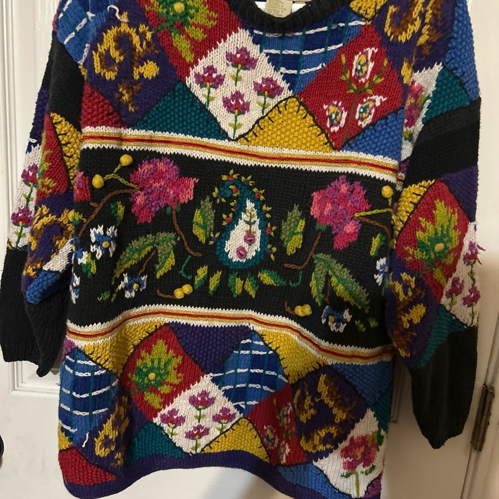 Vintage hunters, run hand knitted sweater size medium floral - Picture 2 of 5